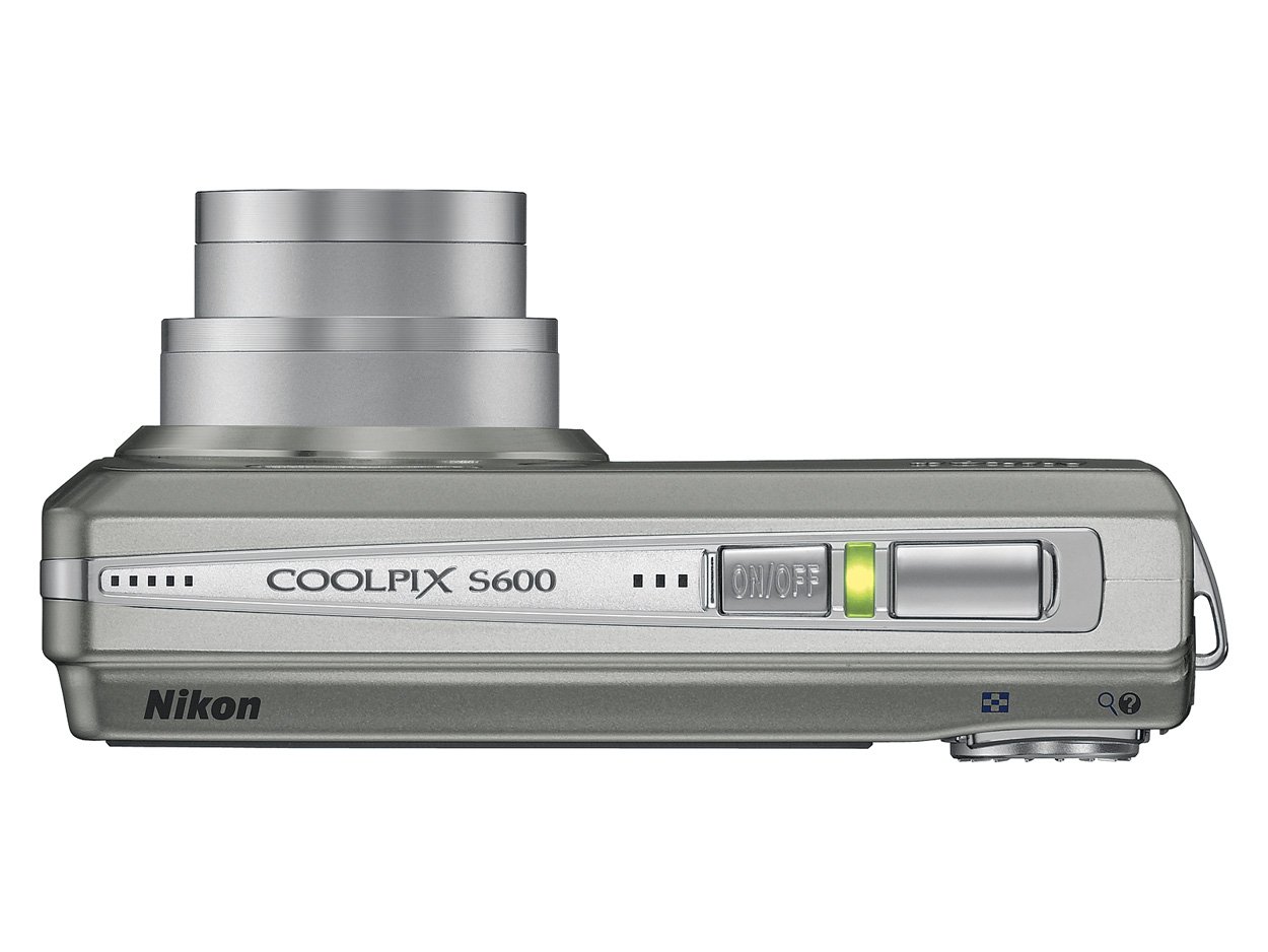 Nikon Coolpix S600 Digitalkamera (10 Megapixel, 4-Fach Opt. Zoom